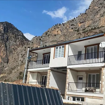 Kapuzbasi Doga Kent 홈스테이 Büyükçakır